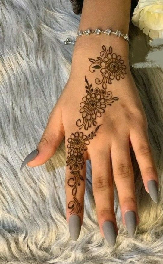 Mehndi Designs for Single Fingers 6