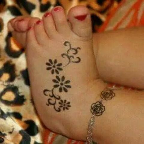 Mehndi Design for Feet for Kids 5