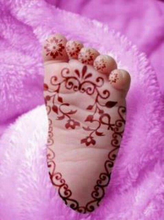Mehndi Design for Feet for Kids 7