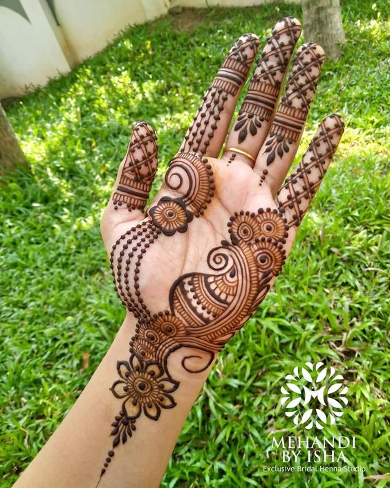 Arabic-Mehndi-Designs-for-Front-Hands-7