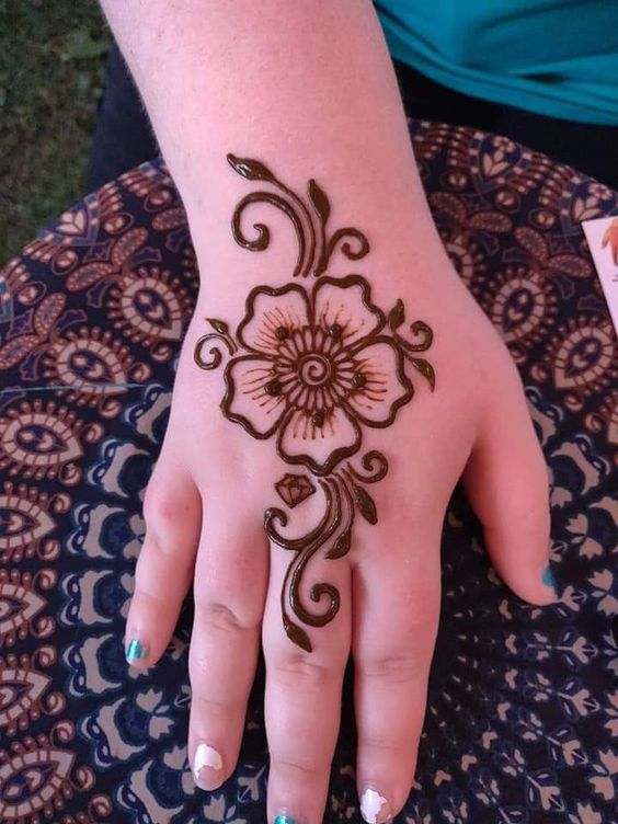 Arabic-Mehndi-Designs-for-Kids-5
