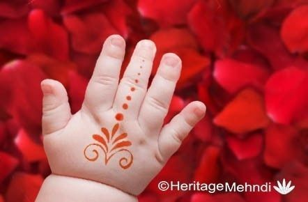 Arabic-Mehndi-Designs-for-Kids-12