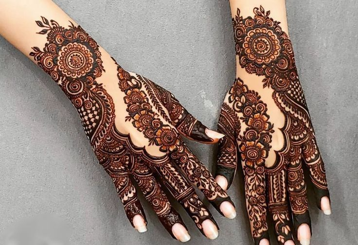 Arabic-Mehndi-Designs-for-Bridals-7