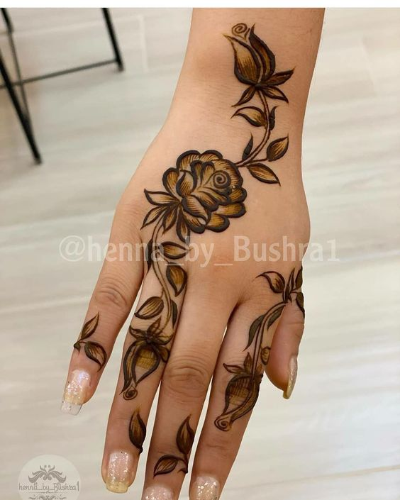Flower Mehndi Designs for Eid 2