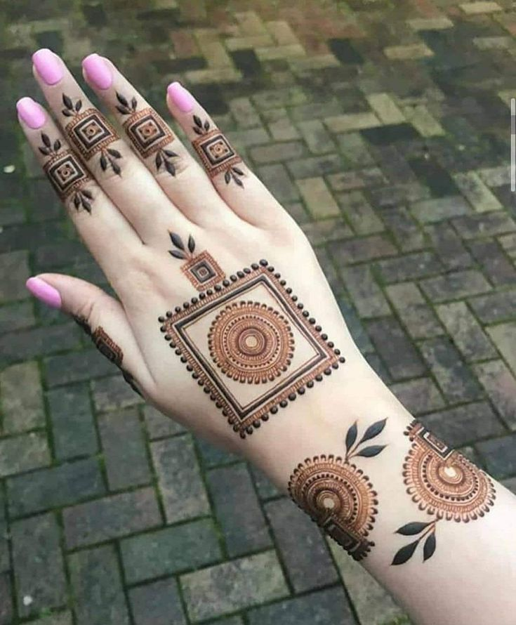Mandala Mehndi Designs for Back Hands 1