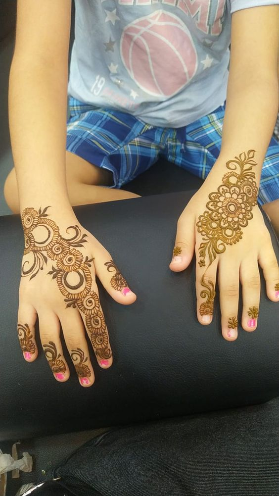 Mandala Mehndi Designs for Kids 9