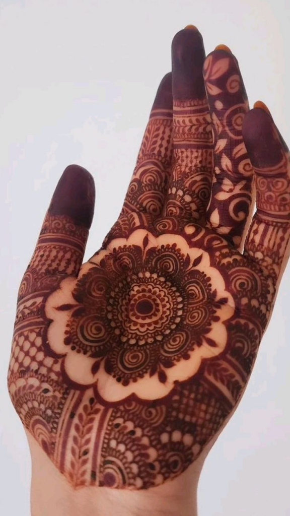 Simple Palm Mehndi Designs 6