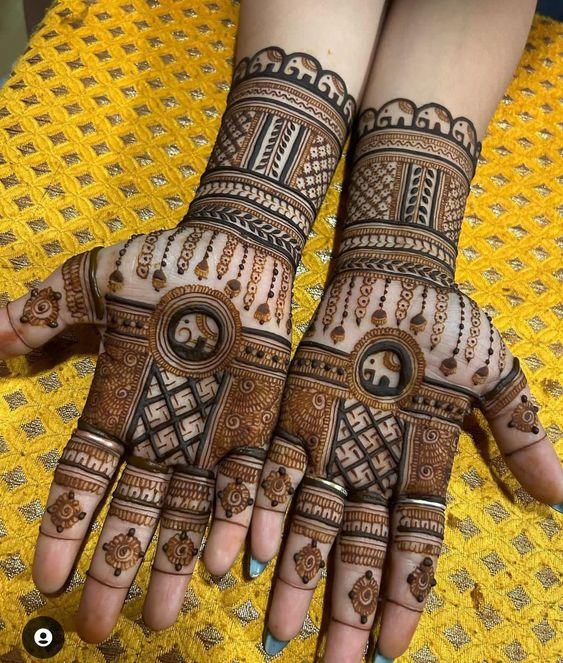 Teej Mehndi Designs for Front Hands 4