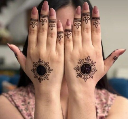 SimpleTikki Mehndi Design 6