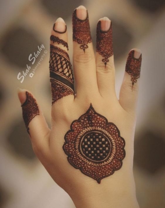 Unique Tikki Mehndi Designs 1