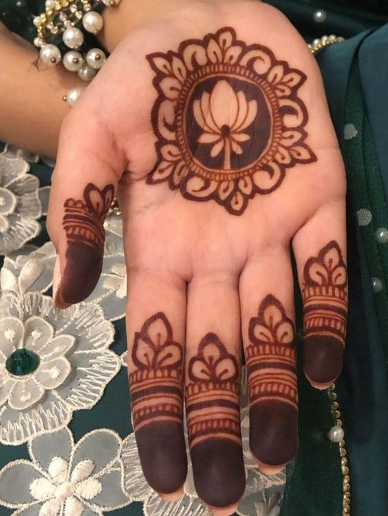 Lotus Mehndi Designs 11