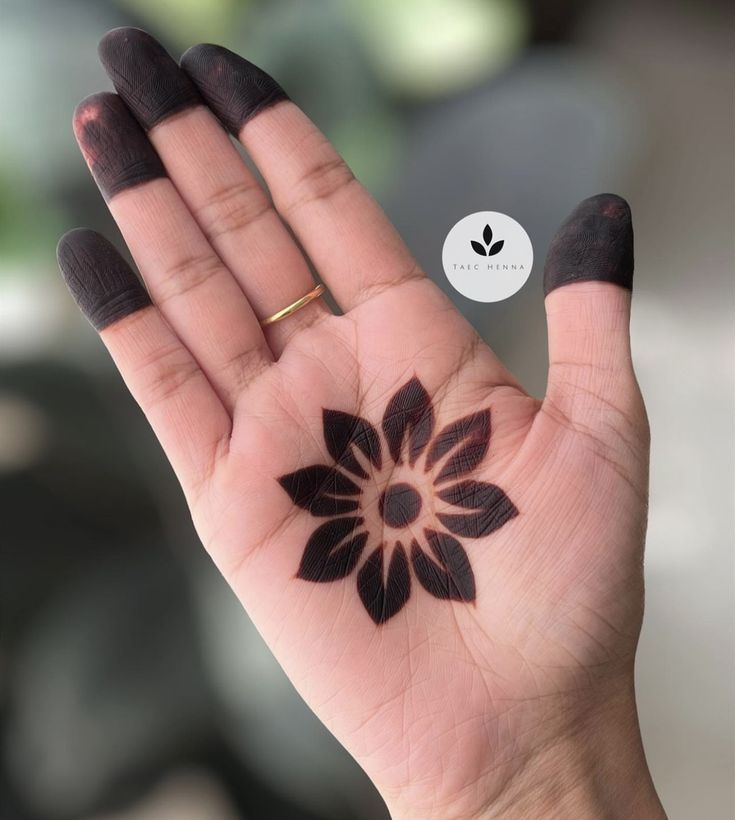 Lotus Mehndi Designs 20