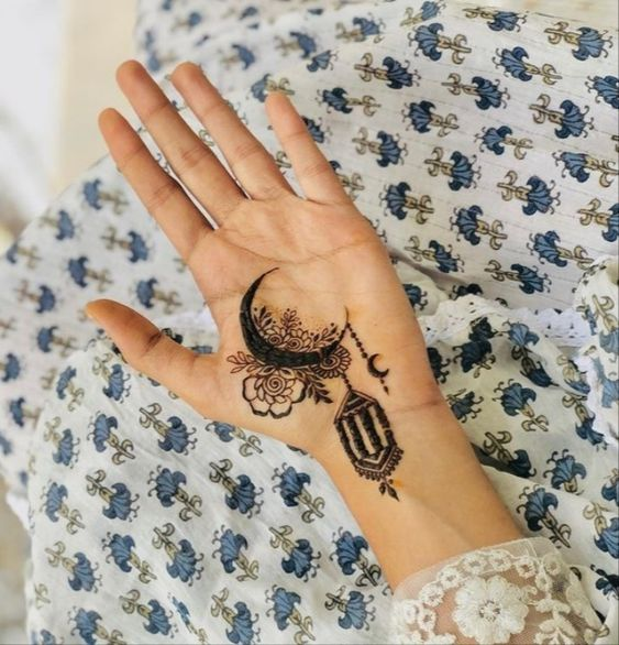 Unique Mehndi Design for Chand Raat 6