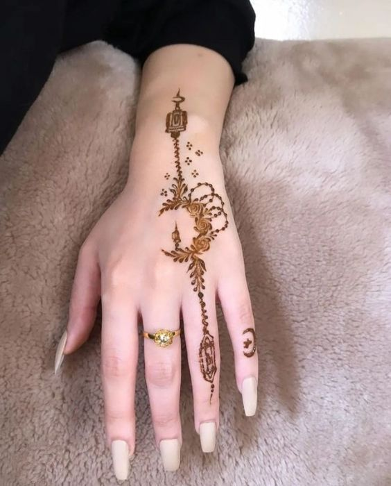 Unique Mehndi Design for Chand Raat 9