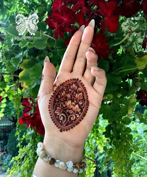 Diwali Mehndi Designs For Front Hands 5