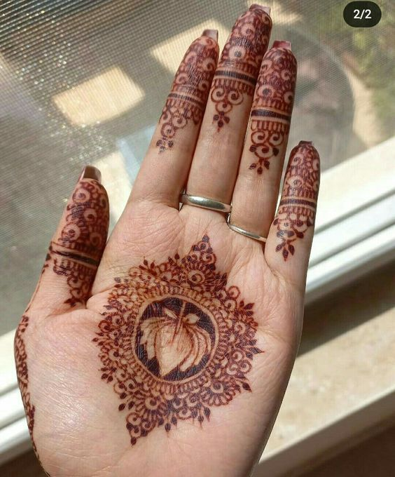 Diwali Mehndi Designs For Front Hands 6