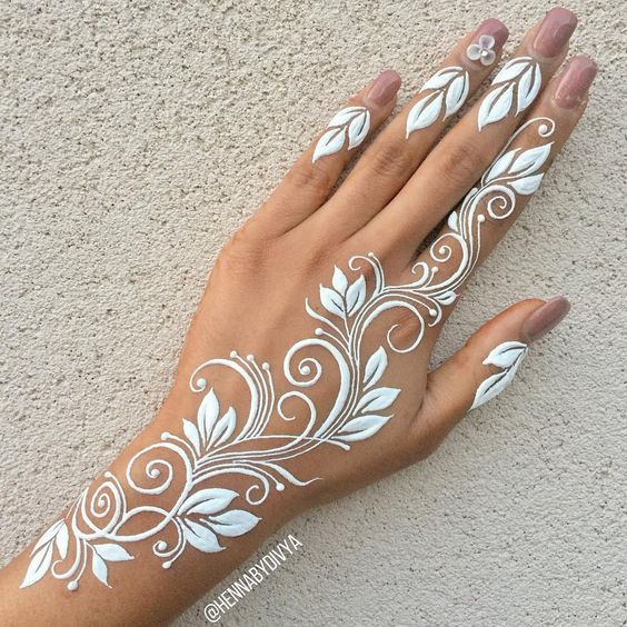 White Mehndi Designs 1