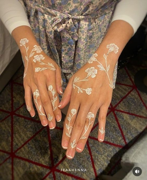White Mehndi Designs 19