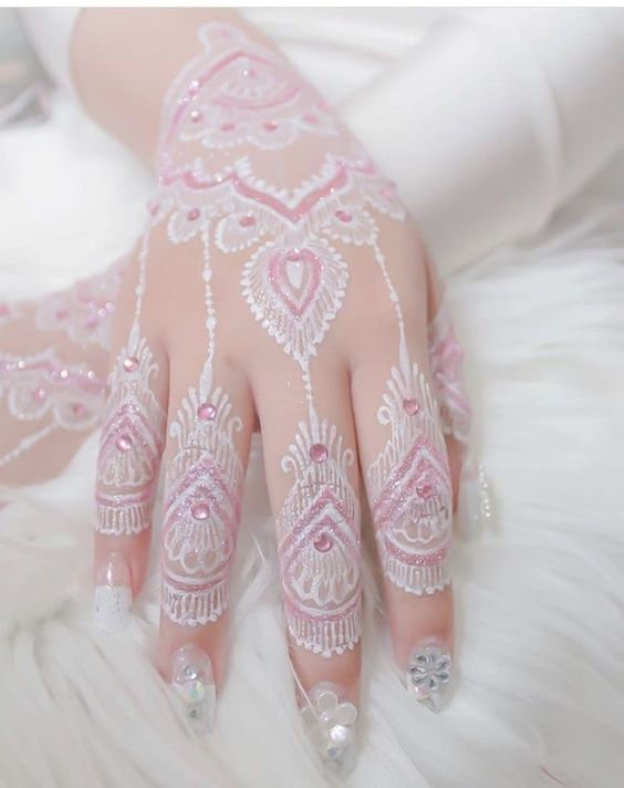  very easy White Mehndi Designs 20