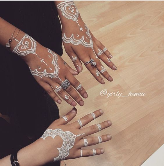 White Mehndi Designs 27