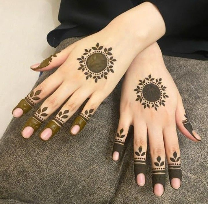 30+ Latest Mehndi Designs Ideas 18