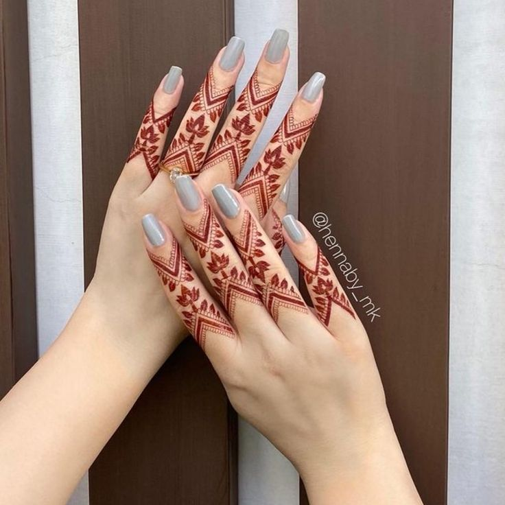 30+ Latest Mehndi Designs Ideas 23