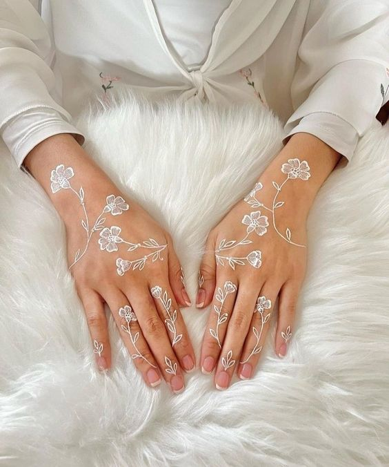 White Mehndi Designs 9