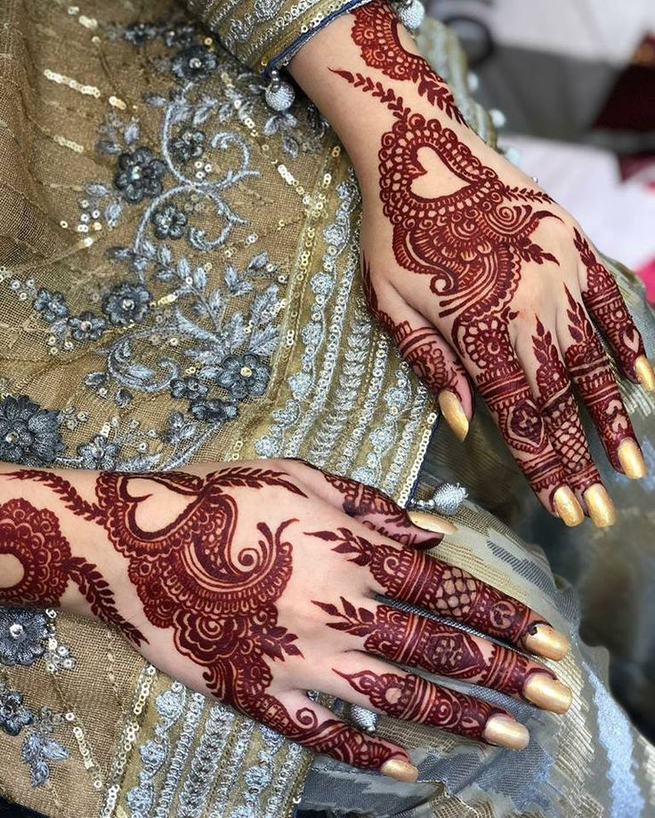 45+ Nikkha Mehndi Designs 20