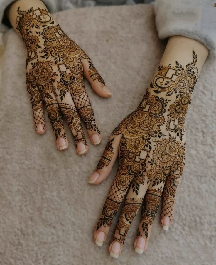 Mehndi designs for Barat 12
