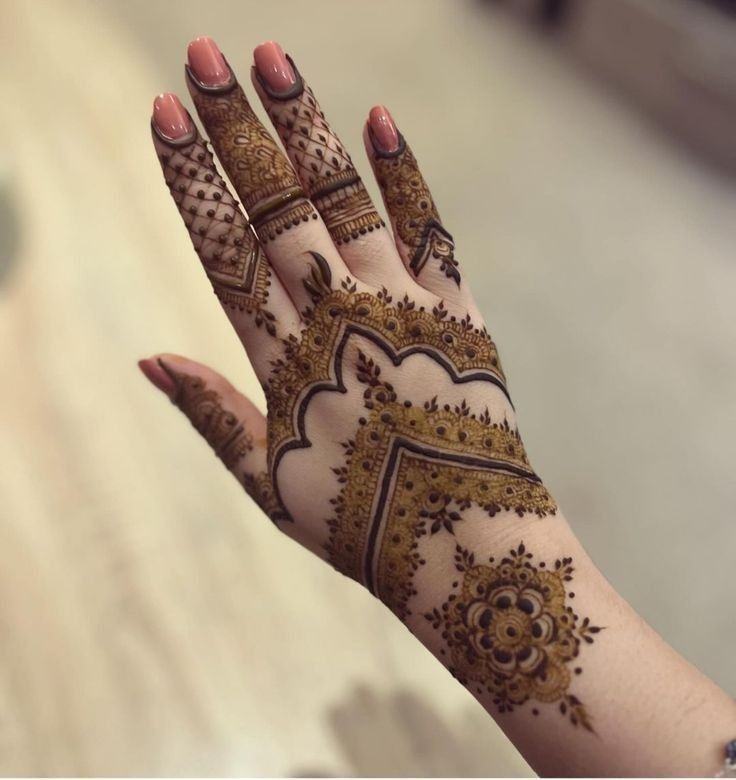 Mehndi designs for Barat 19