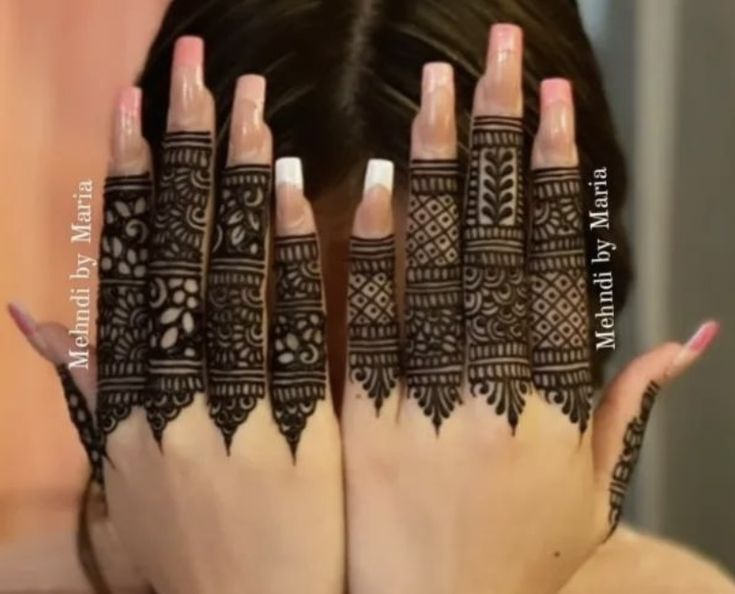Mehndi Designs for Mayon

 22