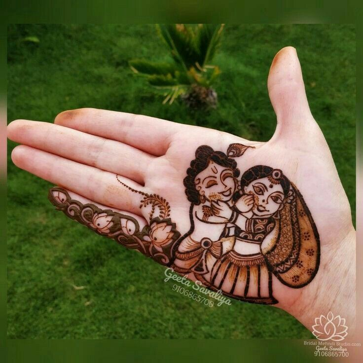 mehndi-designs-for-Holi 2