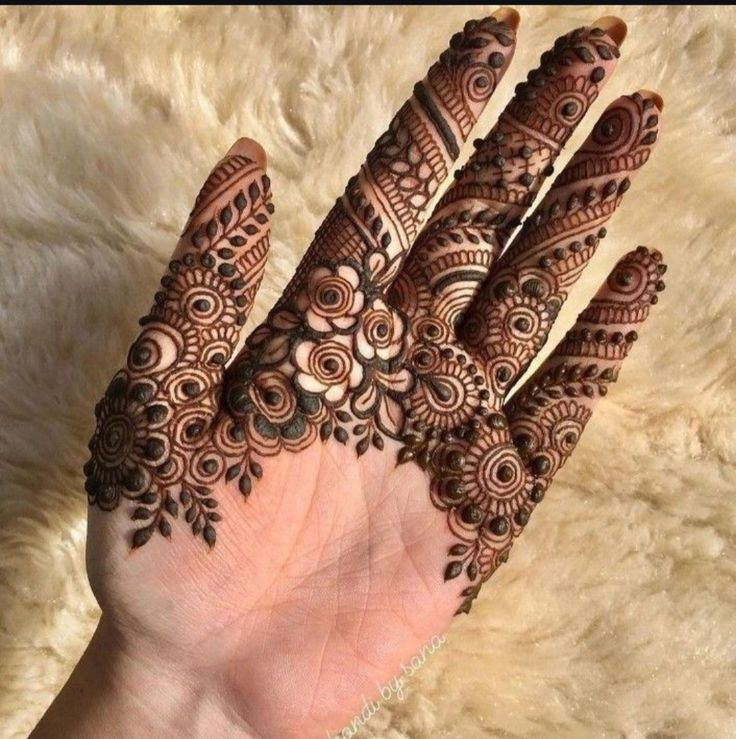 Front Finger Mehndi Design 2