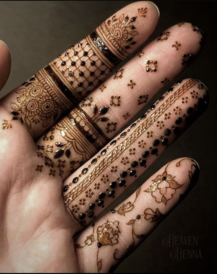 Front Finger Mehndi Design 8