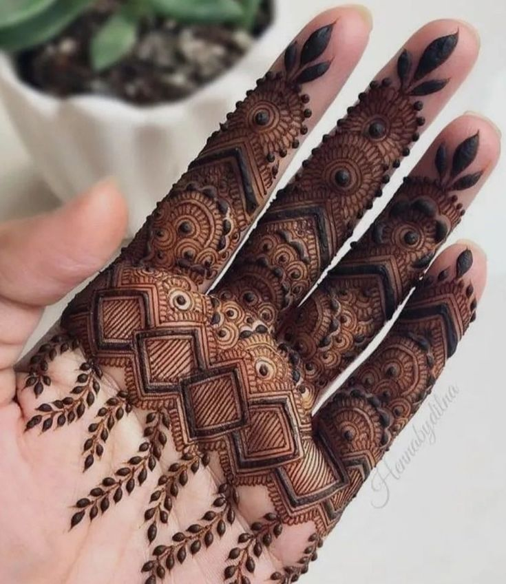 Front Finger Mehndi Design 9