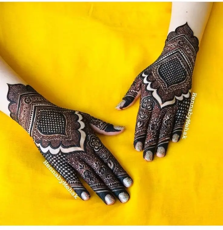 Heavy Mehndi Designs For Bridal 9