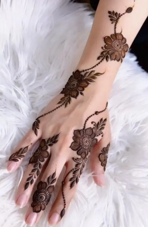 trending-mehndi-designs 1