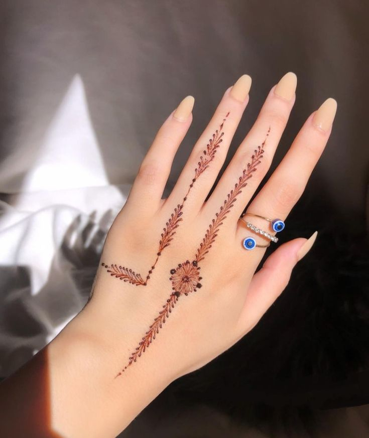 simple-mehndi-designs  19