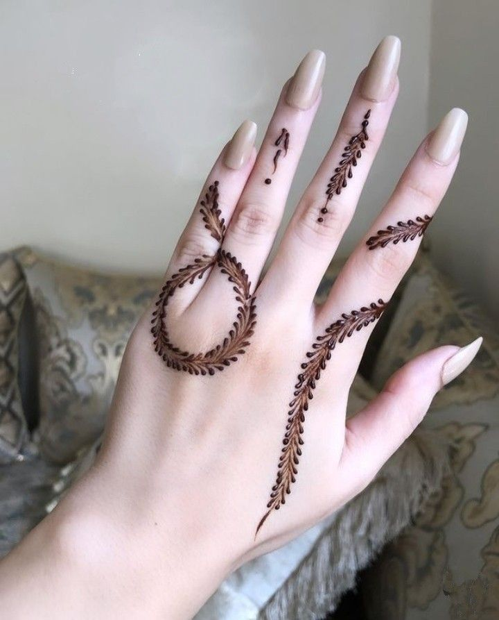 simple-mehndi-designs 20