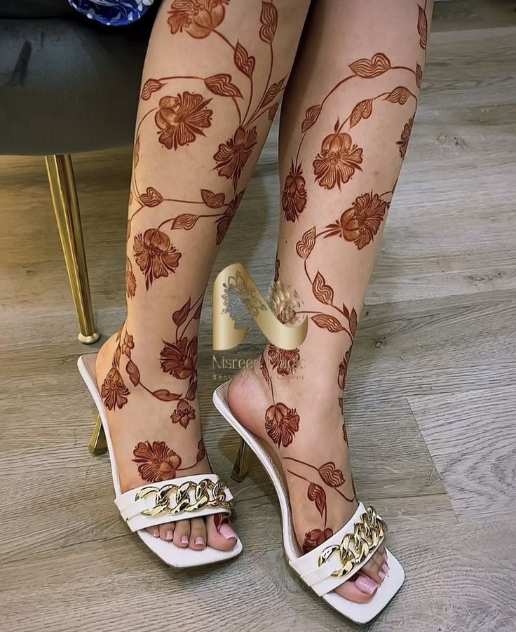 Bridal Mehndi Design For Legs 3