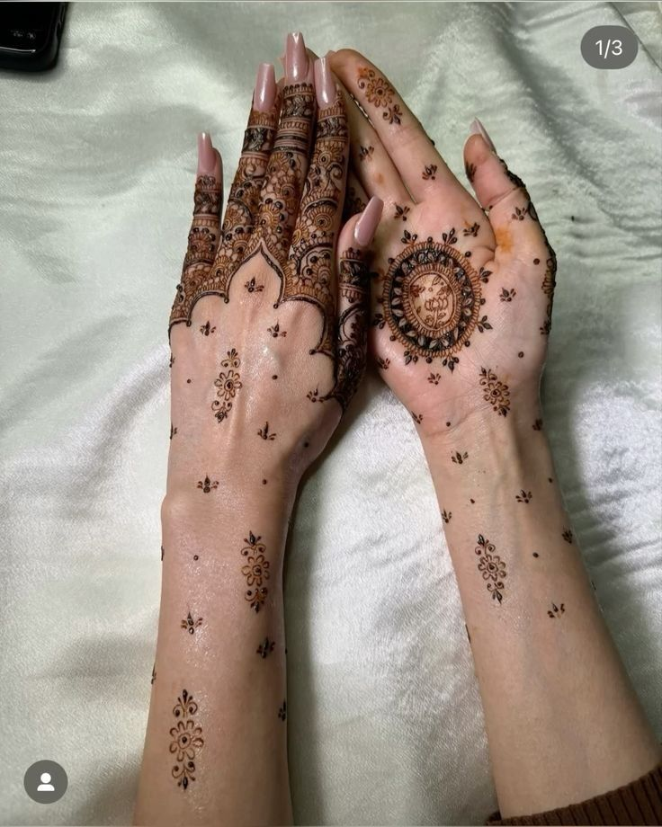 Unique Mehndi Designs 7