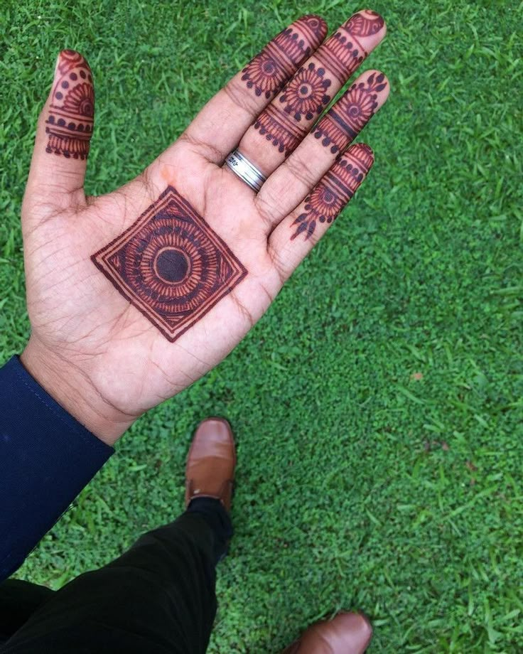 Mehndi Designs For Boys 5